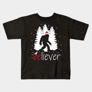 Believe Bigfoot Santa Claus Bigfoot Sasquatch Christmas Gift Kids T-Shirt